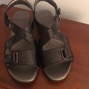 Mootsies Tootsies Sandals